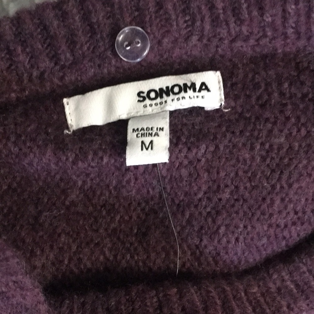 Sweater - Picture 5 of 8